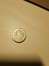 Moneta One Pound Elizabeth II 1983 RARE £1 POUND 1983 Royal Arms COIN MINT ERROR