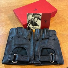 Guanti da guida ufficiali