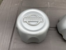 Tappo centrale cerchio in lega singolo originale Nissan Terrano x1