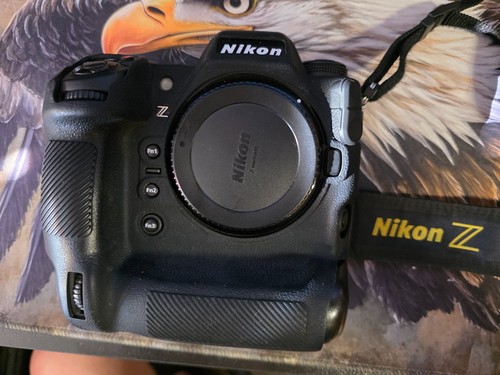 Nikon mirrorless solo corpo - z9,