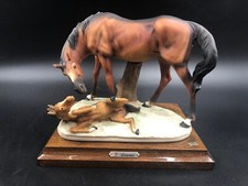 CAVALLO CON PULEDRO MINIATURA STATUETTA STATUA FIGURINE Capodimonte G Armani