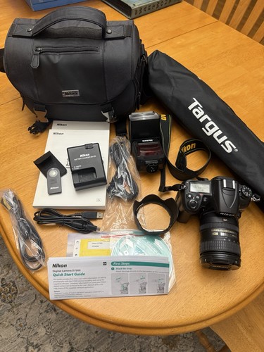 Nikon d7000 camera - nikon, bundle