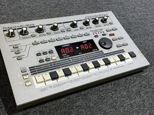 Roland MC303 Sequencer