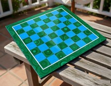 Scacchi intarsiati in