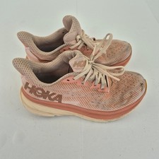 Scarpe da corsa leggere HOKA