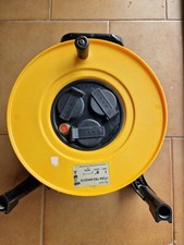 PROLUNGA ELETTRICA 40m CON AVVOLGICAVO - 3 SCHUKO + 10/16A