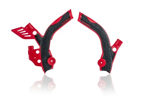 Coppia plastiche protezione - plastiche,