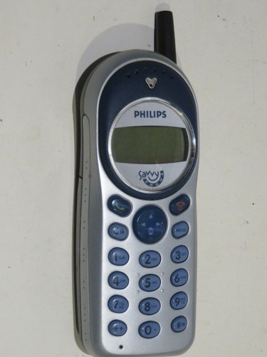 Vecchio telefono cellulare gsm - vecchio,