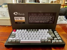 Tastiera meccanica da gioco Akko 5075S RGB layout ISO 75% completa di accessori