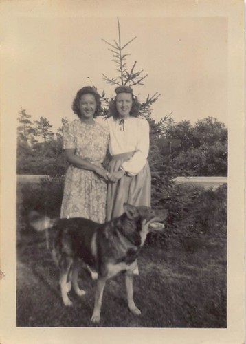 Foto epoca 1944 donne - foto,