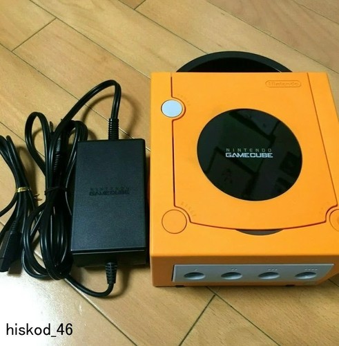 Nintendo gamecube launch - nintendo,