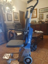 montascale a ruote con poltroncina