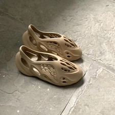 Adidas Yeezy Foam Runner ocra