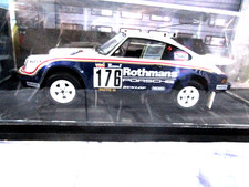 PORSCHE 911 Carrera 4x4 Raid