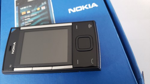 Nuovo telefono cellulare - , nokia