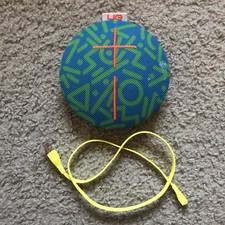 UE Ultimate Ears Roll 2
