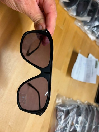 Stock occhiali sole - da,