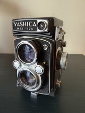 Yashica MAT-124 TLR Camera