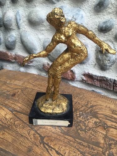 Molto bella bronzo donna - molto,