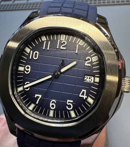 Orologio mod quadrante blu