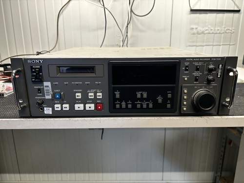 Sony pcm 7030 - sony, pcm-7030