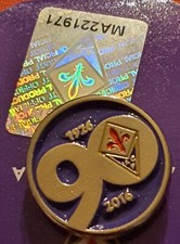 Distintivo calcio⚽ FIORENTINA🟣spilla COMMEMORATIVA 90° pin UFFICIALE no piedino