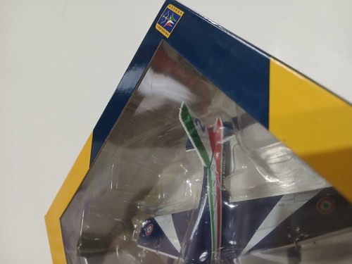 Italeri 100 aerei aermacchi - italeri,