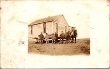 Men at Work Moving House on