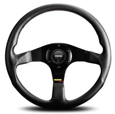 Volante originale Momo Tuner in pelle con raggi neri 350mm con cuciture rosse.