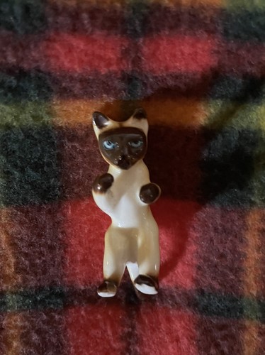 Rare vintage siamese cat - rare,