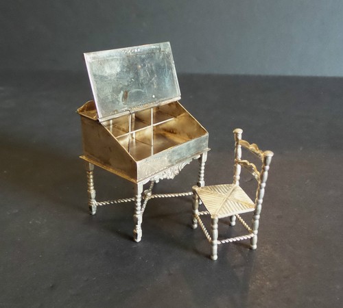 Insolita antica miniatura - insolita,