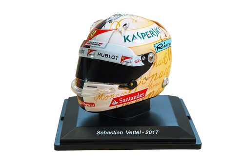 Casco sebastian vettel ferrari - vettel,