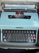 Macchina Da Scrivere Olivetti