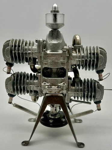 Raro motore aereo originale