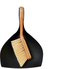 Set Con Scopetta E Paletta