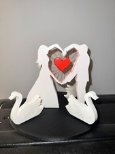 BOMBONIERA MATRIMONIO COPPIA SPOSI MODERNA STILIZZATA  H 12 CM