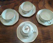 4 tazze THE ANTICHE primi '900 RICHARD GINORI Doccia Pittoria Filo Oro 1 Difetto