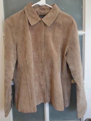 Pelle scamosciata marrone