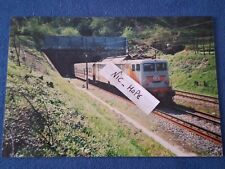 Fotografia Locomotore Elettrico FS E646.135 in Spinta ad un treno Navetta