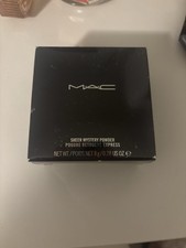 MAC Sheer Mystery Powder