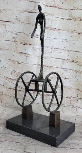 Bronzo scultura sale - sale, statua