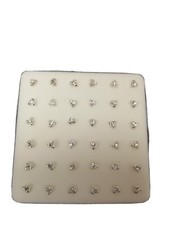 Confezione 36 Orecchini Per