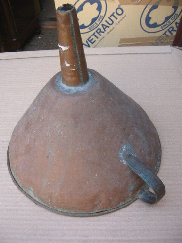 Antico imbuto rame primi - di,