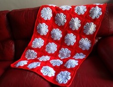 Coperta natalizia plaid da divano fatta a mano all'uncinetto 