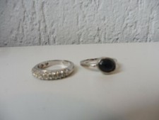 2 Beautiful Rings, With