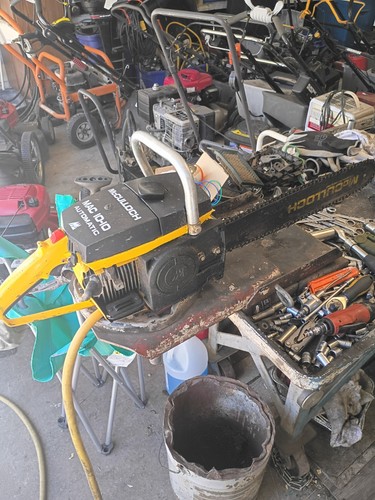 Mcculloch chainsaw w - chainsaw, w/