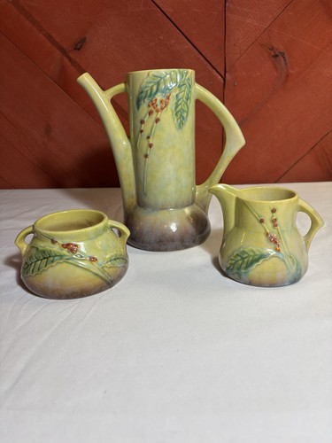Roseville pottery chartreuse - roseville,
