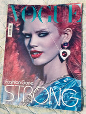 Italian vogue nov - , 2009