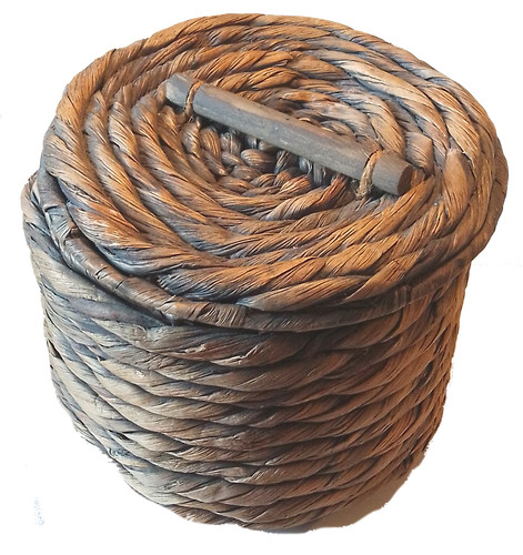 Small round wicker basket 17 - basket,