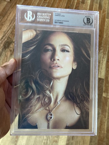 Autografo jennifer lopez - jennifer,